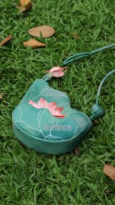 Lotus Flower Shoulder Bag (green) thumbnail