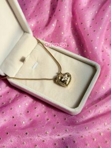 Gold Pendant thumbnail