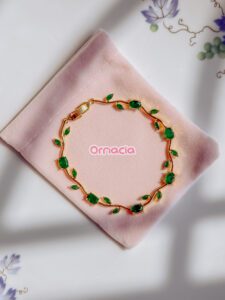 Green Gold Tulip Bracelet thumbnail