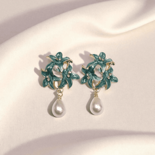 Teal Petal Pearls